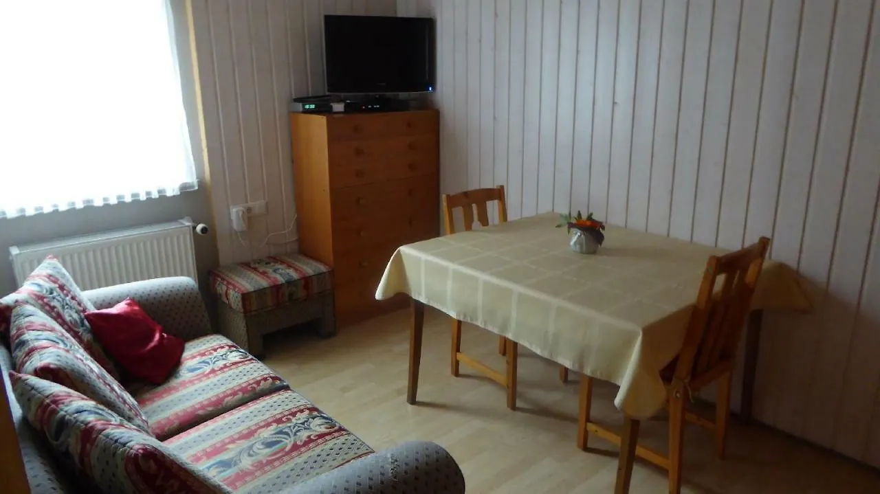 Ferienwohnung Angelika Gries Margetshoechheim Apartment